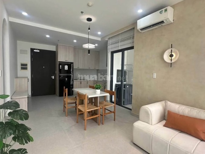 Cho thuê chung cư Carillon 2,Trịnh Đình Thảo, nhà mới, 2PN giá 11tr/th