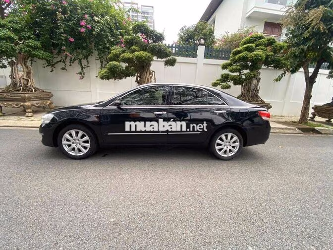 Toyota Camry 3.5Q Đen Số tự động