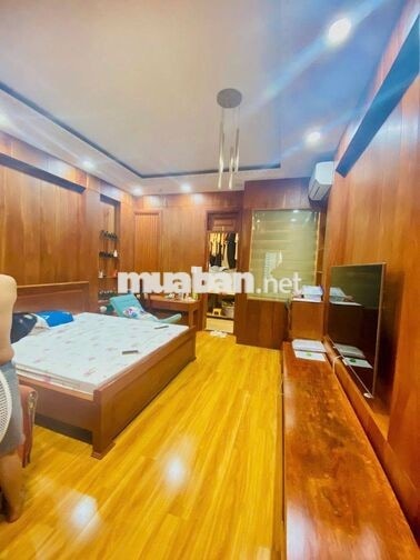 BÁN NHÀ ĐẸP 5 TẦNG BTCT- 4.5 ❌15- HẺM XE HƠI- NGAY CHỢ PHẠM VĂN BẠCH