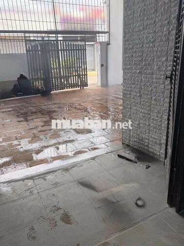 NHÀ CHO THUÊ NGUYÊN CĂN HẺM 96 Y NUÊ