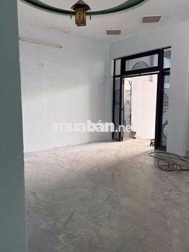 NHÀ CHO THUÊ NGUYÊN CĂN HẺM 96 Y NUÊ