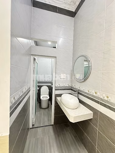Vị trí đẹp giá quá hời 6 tỷ có nhà 5 tầng 