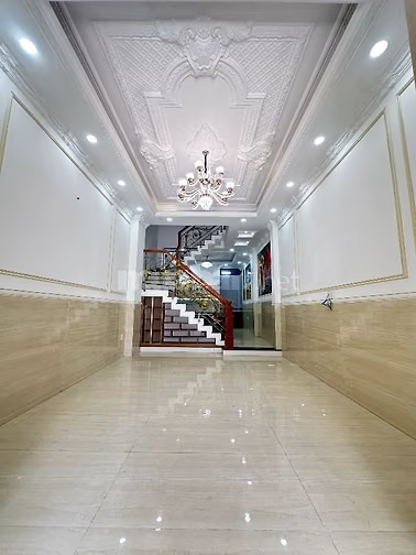 Vị trí đẹp giá quá hời 6 tỷ có nhà 5 tầng 