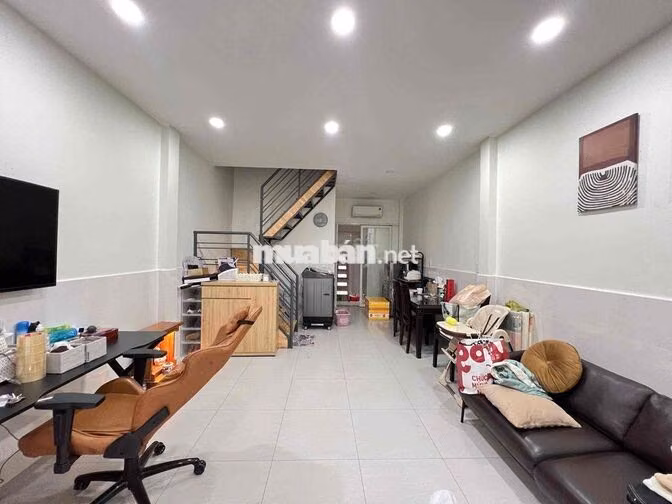 🔥NHÀ NGUYÊN CĂN 1 TRỆT 1 LẦU - 1 PHÒNG NGỦ LỚN 2WC_KHU HOÀNG HOA THÁM