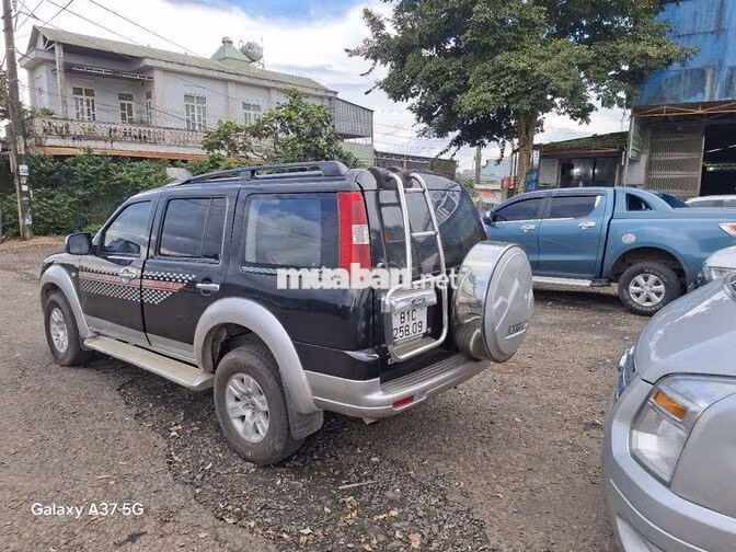 Ford Everest 2008 Tự động Dầu Đen