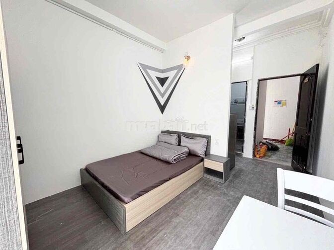 cho thuê 1PN có ban công lớn ngay khu cư xá Đô Thành-khu an ninh