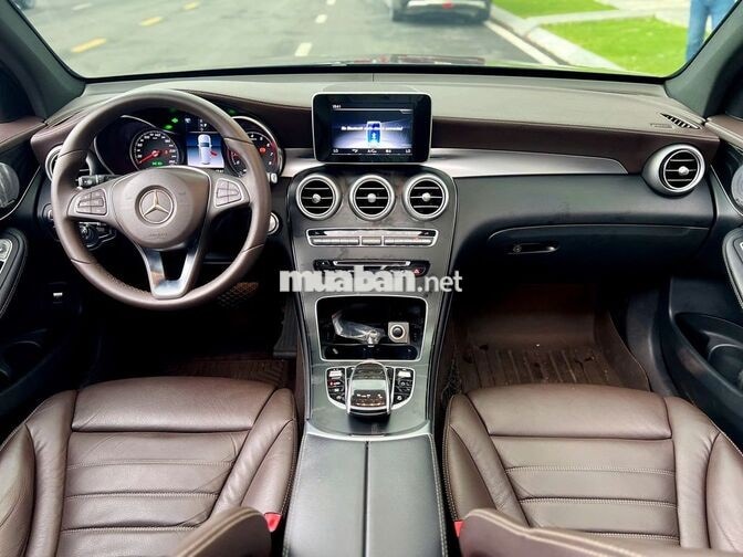 ❤️ Mercedes GLC300 AMG 2019 - XUẤT HÓA ĐƠN CTY CAO