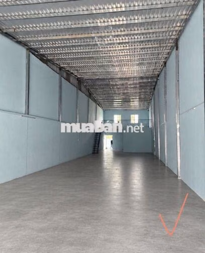 KHO,XƯỞNG GIÁ RẺ 300M² GIÁ 20TR/T, Đ CÔNG 40F LÊ TRỌNG TẤN 
