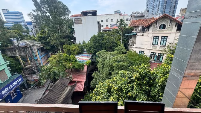 CHO THUÊ NHÀ NGUYÊN CĂN Ở TRUNG TÂM ĐỐNG ĐA 