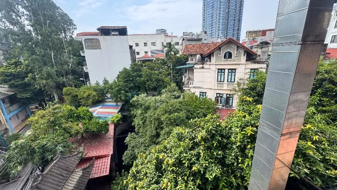 CHO THUÊ NHÀ NGUYÊN CĂN Ở TRUNG TÂM ĐỐNG ĐA 