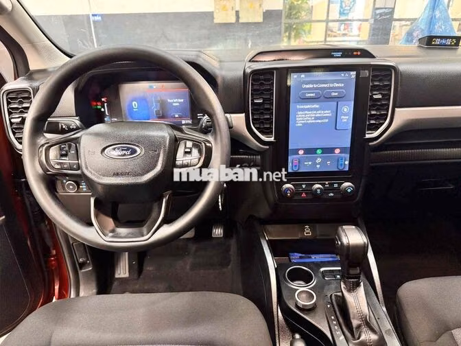 Ford Ranger XLS 2024 1 cầu (4x2) Cam