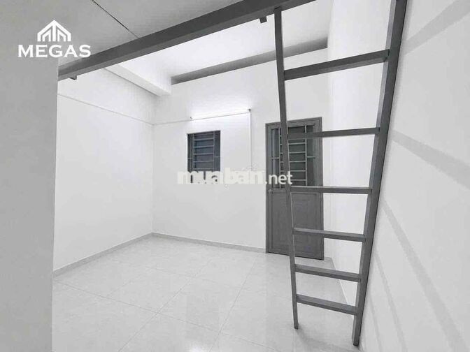 PHÒNG MỚI XÂY - Chợ Cầu - Nguyễn Văn Quá - Cv Phần Mềm Quang Trung