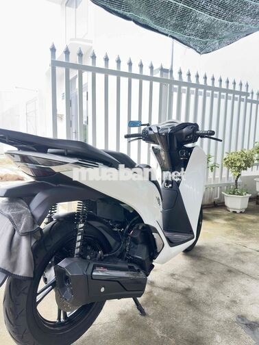 Honda SH 150i 2022 Trắng 13 vạn