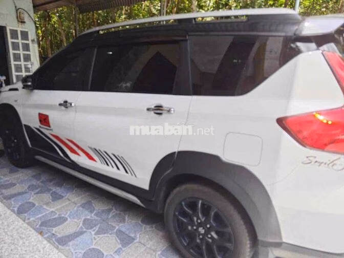 Suzuki XL7 Hybrid 2025 2 tone màu