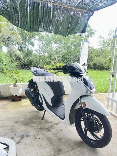 Honda SH 150i 2022 Trắng 13 vạn