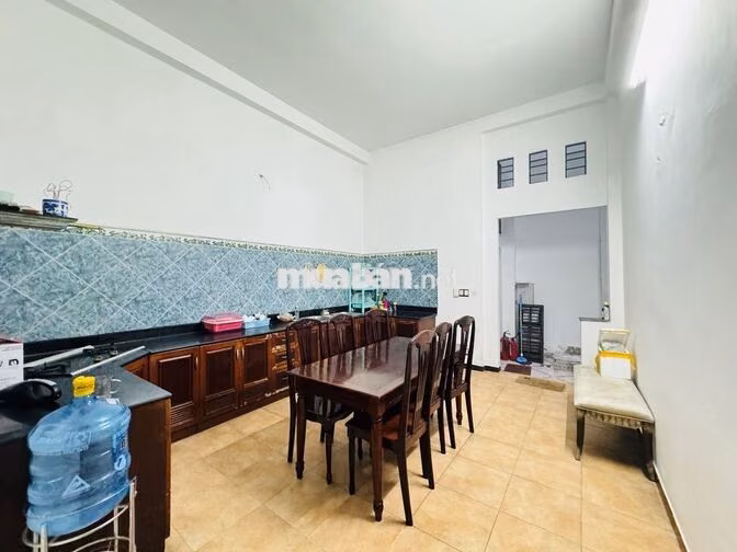 Mặt tiền công viên số 1 Cầu Xéo