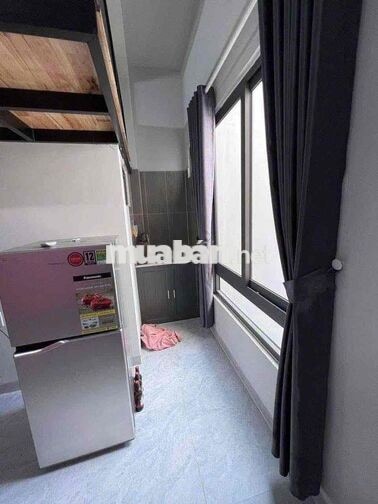 DUPLEX CỬA SỔ TRỜI FULL NỘI THẤT CAO CẤP Ở ĐƯỢC 3 BẠN GẦN Q5 Q1
