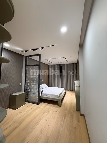 Chính chủ bán MT Điện Biên Phủ Q1