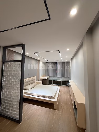 Chính chủ bán MT Điện Biên Phủ Q1