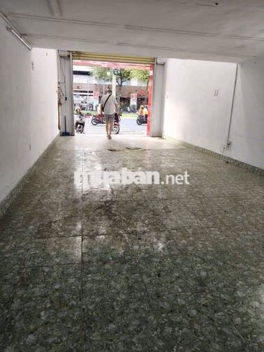 Cho thuê nhà Mặt tiền Hồng Bàng,Q5- 4x18- 2p- 22 triệu gần Garden Mall
