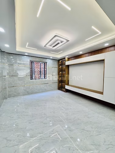 NHÀ XÂY MỚI VÀO Ở NGAY GIÁ CỰC TỐT 