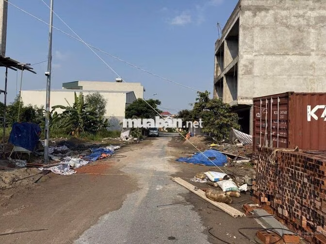 Bán đất sẵn nhà kho 2 tầng tại Chu Mẫu, phường Nam Sơn, Bắc Ninh,