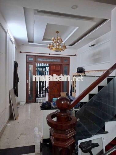 NHÀ TRỆT 2 LẦU TUM SÂN THƯỢNG HẺM HIỆP BÌNH