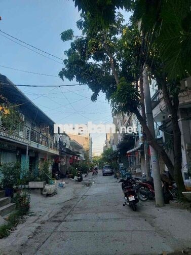 🌺Cho thuê kho đg 12m - KDC Nam Hùng Vương- An lạc . DT : 8m *20m