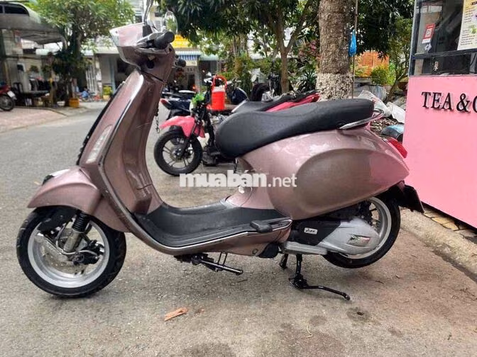 Vespa 125 ABS 2016
