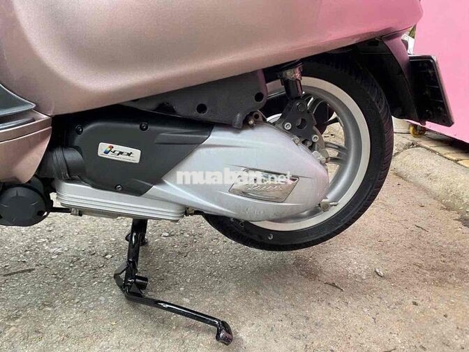 Vespa 125 ABS 2016