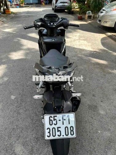 Winner X V4 CBS 2025 Đen