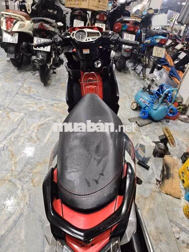 Yamaha Nouvo 6 đời 2014 Đỏ đen cho ae chạy Grap