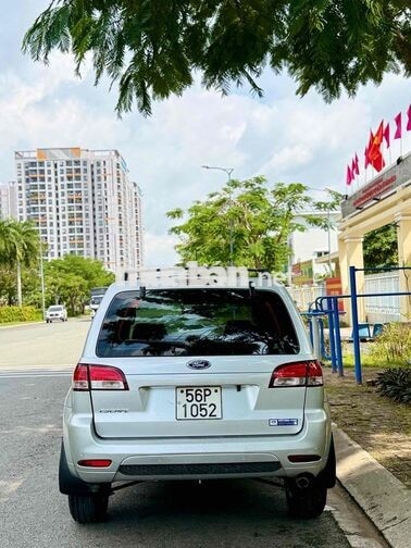 Ford Escape XLS 1 cầu 2009 Bạc