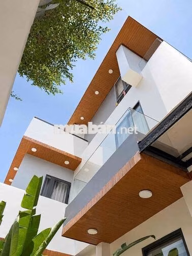 🌿CHO THUÊ VILLA 3 TẦNG MT ĐƯỜNG NGUYỄN SƠN 🌿