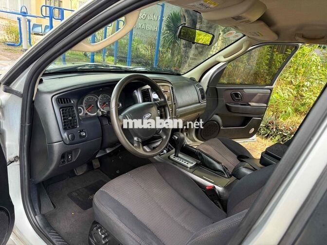 Ford Escape XLS 1 cầu 2009 Bạc