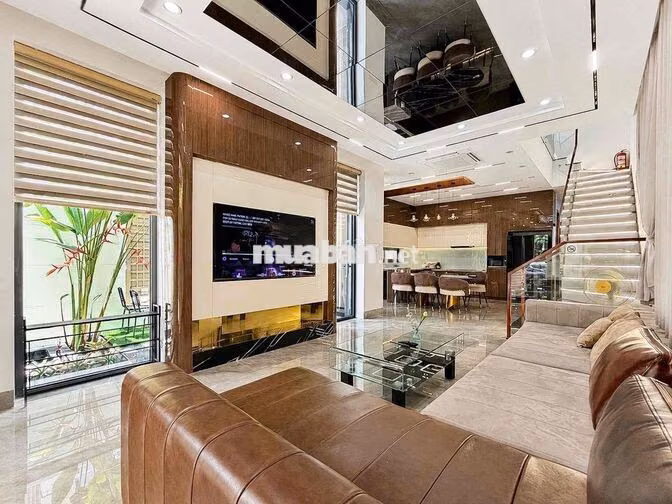 🌿CHO THUÊ VILLA 3 TẦNG MT ĐƯỜNG NGUYỄN SƠN 🌿