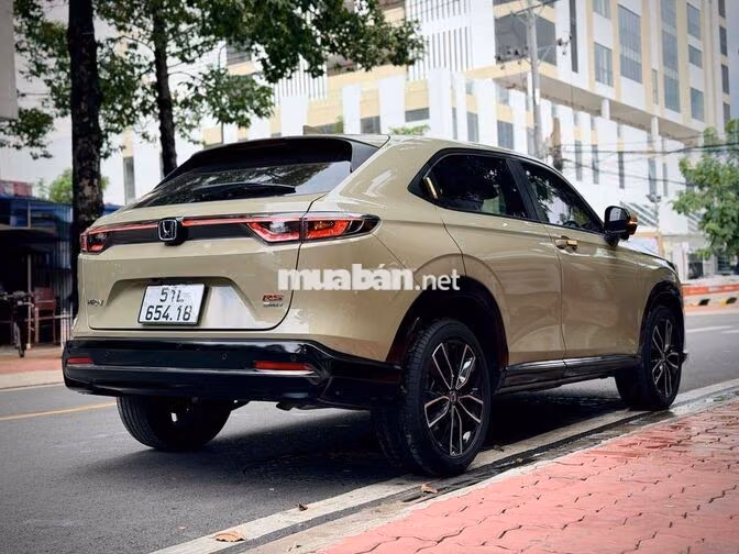 HONDA HR-V e:Hev RS  Sx 8/2025 Odo 7.000 Km NhưMới