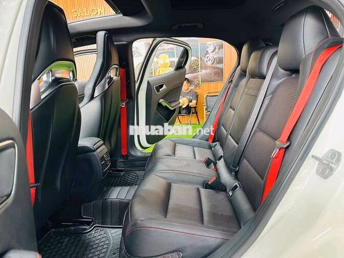 Mercedes-Benz GLA 45 AMG Edition 1 2014 Trắng