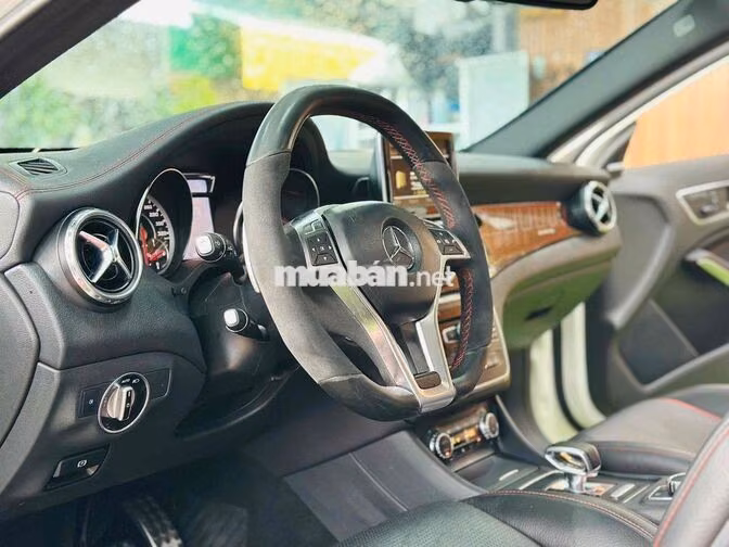 Mercedes-Benz GLA 45 AMG Edition 1 2014 Trắng