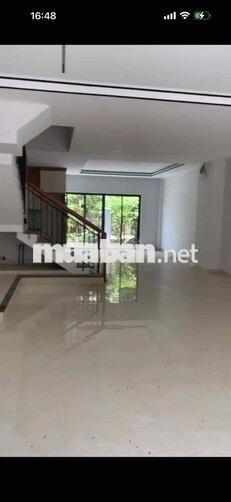 Tôi cần thuê nhà 3 tầng mới Nguyễn Lương  Bằng giá 10 triệu