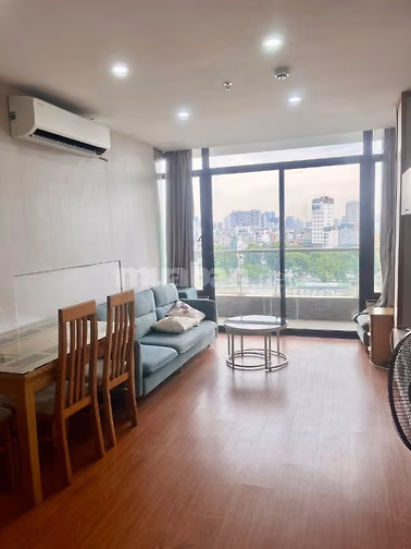 Cho thuê căn hộ 2 PN, 2 WC, 150m2, đầy đủ nội thất tại Kim Mã