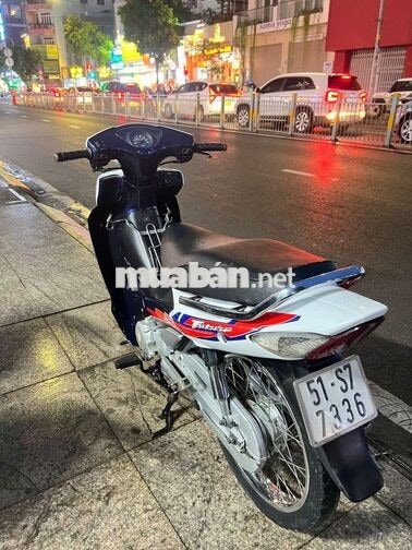 Honda Future 2004 Trắng, Xanh, Đỏ Đã sử dụng