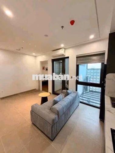 phòng 37m2_1 phòng ngủ, nội thất cơ bản, ban công_49 Đào Duy Anh