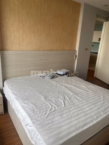 Cho thuê căn hộ 2 PN, 2 WC, 150m2, đầy đủ nội thất tại Kim Mã
