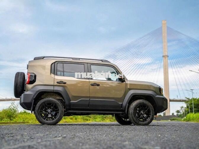 Toyota Land Cruiser FJ 2026 2.7L AT 4WD Nâu đồng