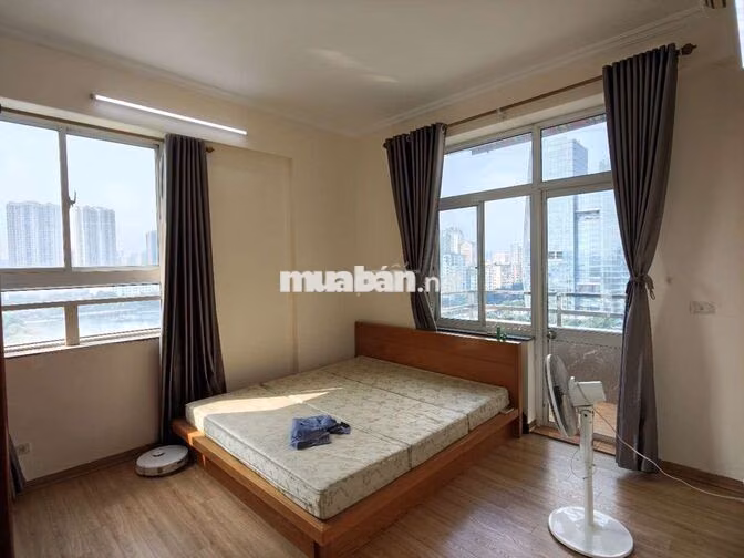Chung cư Nguyễn Tuân 113m2 3PN 2WC căn góc siêu thoáng sáng