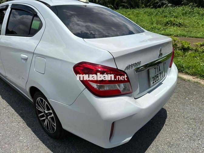 Mitsubishi Attrage 2022 Số sàn 66000 km Trắng
