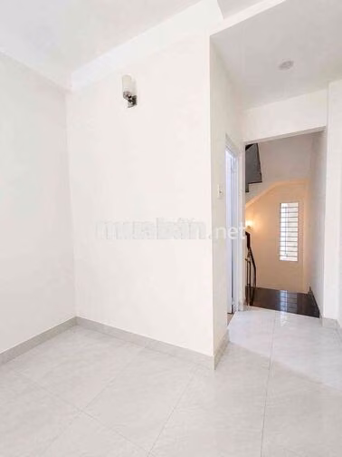 Nhỉnh 6 Tỷ -  CX PHAN ĐĂNG LƯU - VIP BÌNH THẠNH - XE HƠI ĐẬU CỬA - 4 T