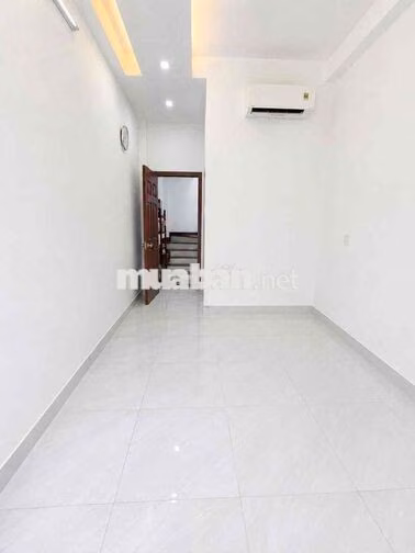 Nhỉnh 6 Tỷ -  CX PHAN ĐĂNG LƯU - VIP BÌNH THẠNH - XE HƠI ĐẬU CỬA - 4 T