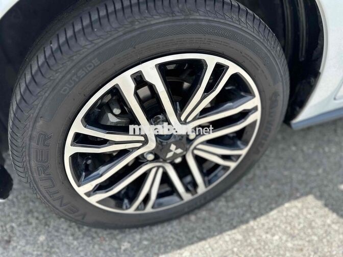Mitsubishi Attrage 2022 Số sàn 66000 km Trắng